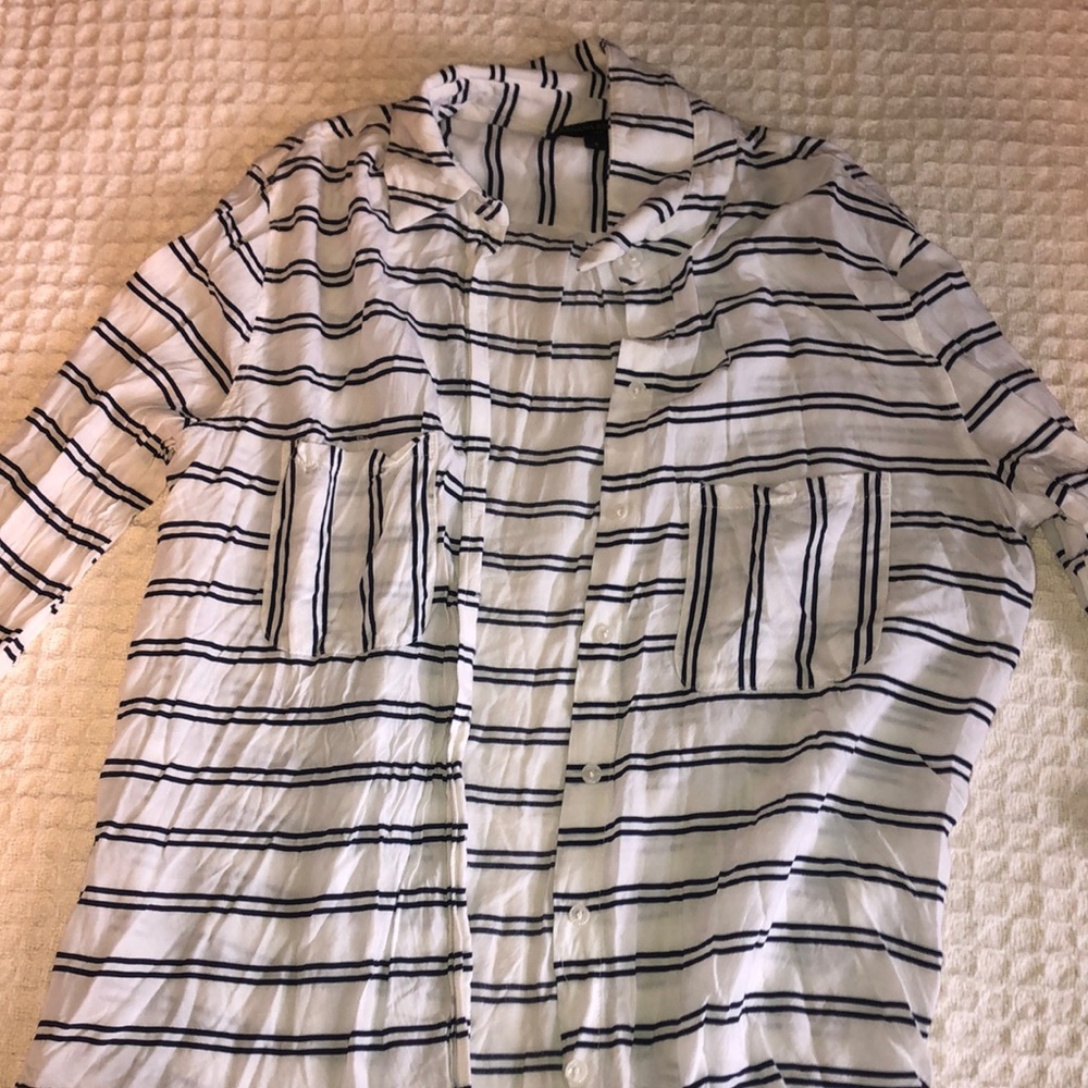 Buttoned down top